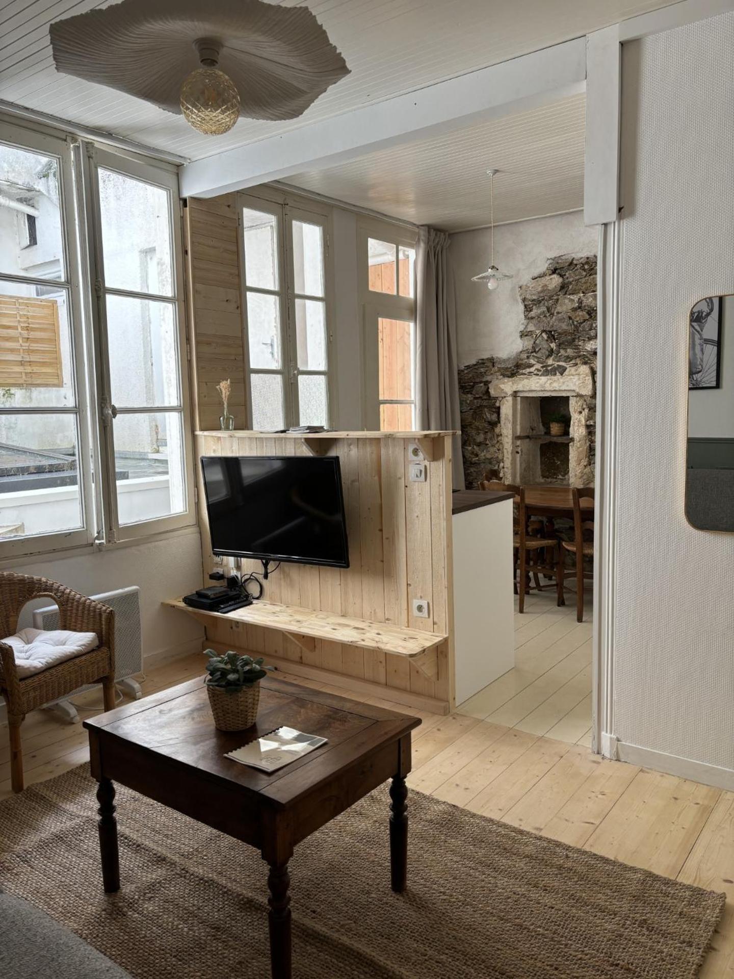 Gustave Charmant Appartement En Coeur De Ville A 20 Metres De La Mer Les Sables-dʼOlonne Esterno foto