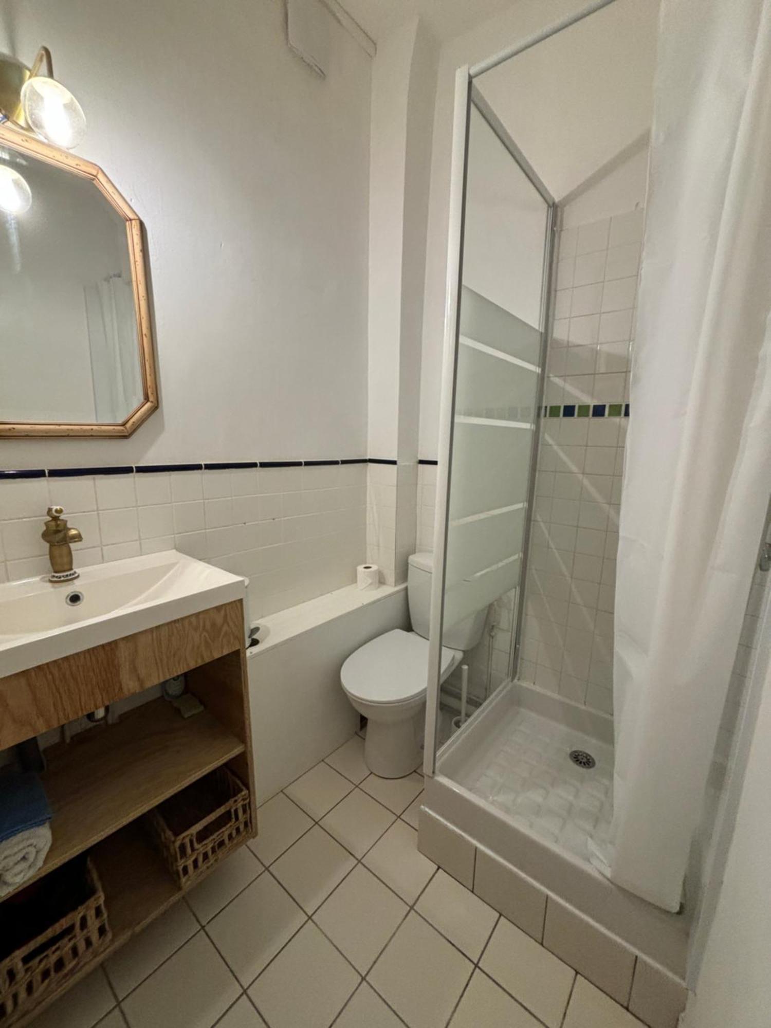 Gustave Charmant Appartement En Coeur De Ville A 20 Metres De La Mer Les Sables-dʼOlonne Esterno foto